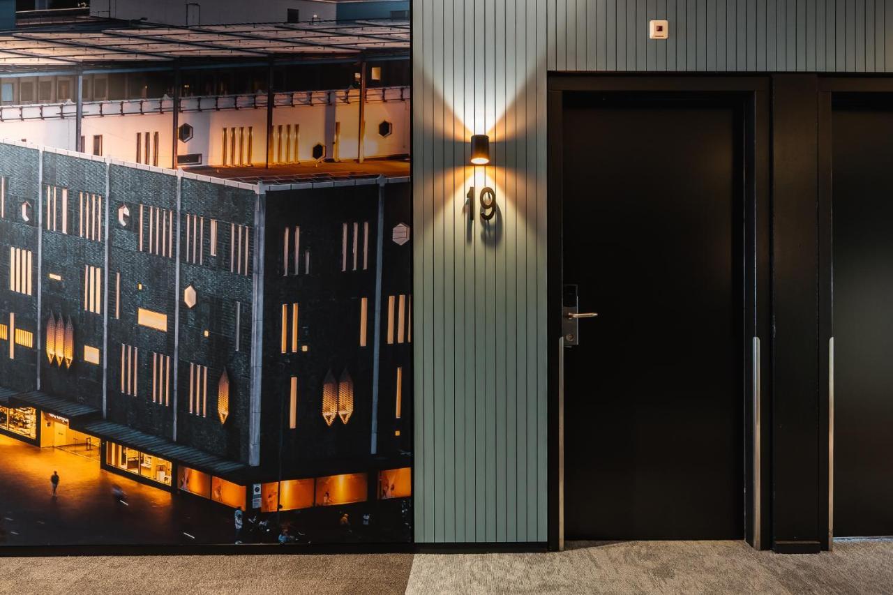 Onderwijshotel De Rooi Pannen Eindhoven Exterior photo